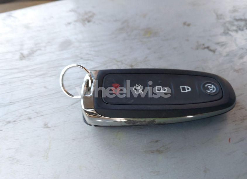 Photo 11 of 2019 Ford Escape SEL (VIN 1FMCU0HD3KUA74948)