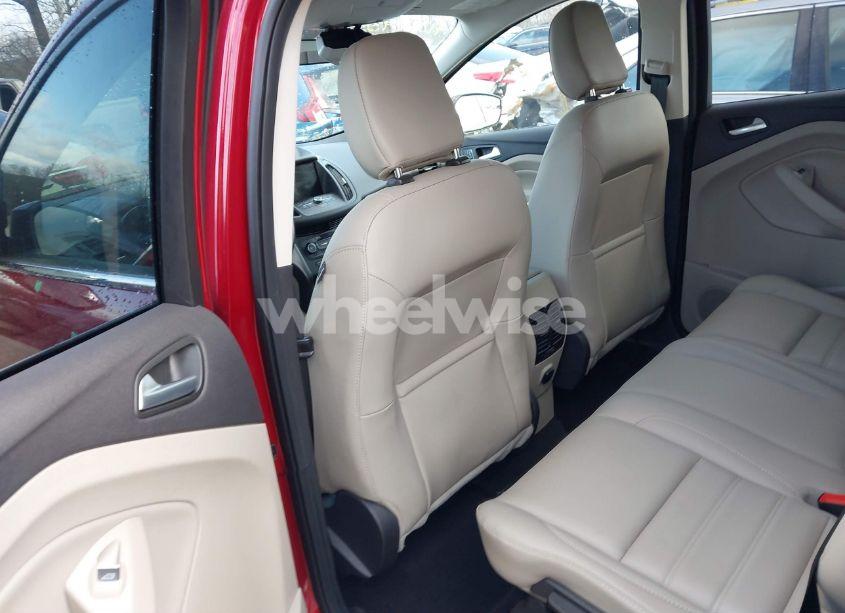 Photo 8 of 2019 Ford Escape SEL (VIN 1FMCU0HD3KUA74948)