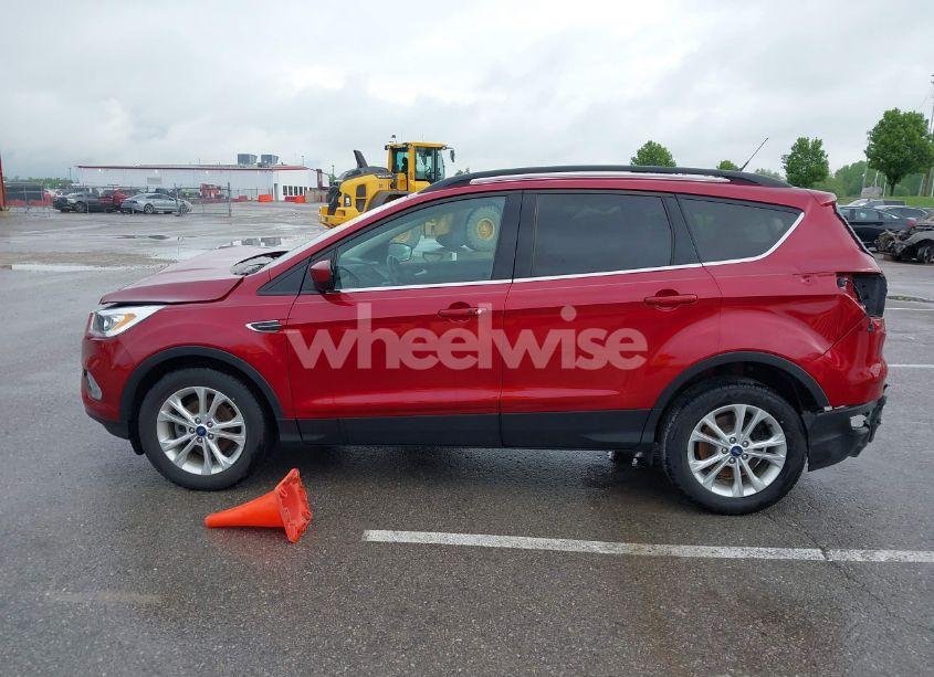 Photo 15 of 2019 Ford Escape SEL (VIN 1FMCU0HD3KUB27017)