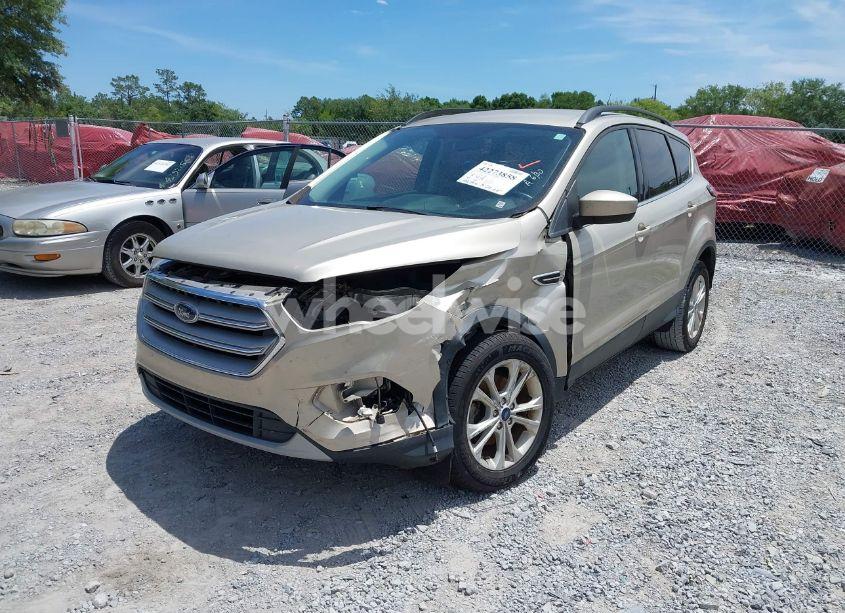 Photo 2 of 2018 Ford Escape SEL (VIN 1FMCU0HD4JUD06861)