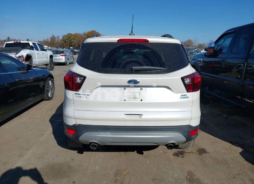 Photo 16 of 2019 Ford Escape SEL (VIN 1FMCU0HD4KUA01698)
