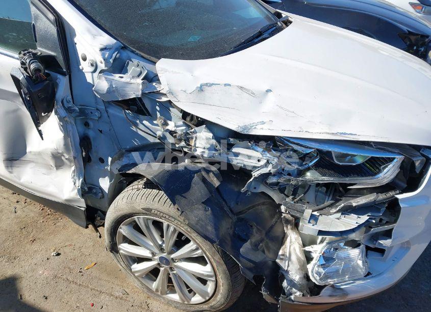 Photo 6 of 2019 Ford Escape SEL (VIN 1FMCU0HD4KUA01698)