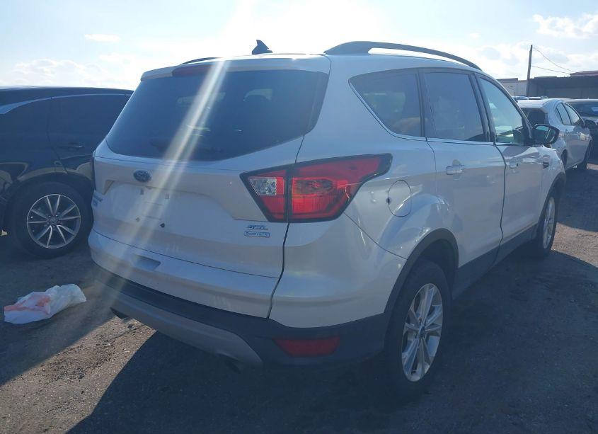 Photo 4 of 2019 Ford Escape SEL (VIN 1FMCU0HD4KUA70987)