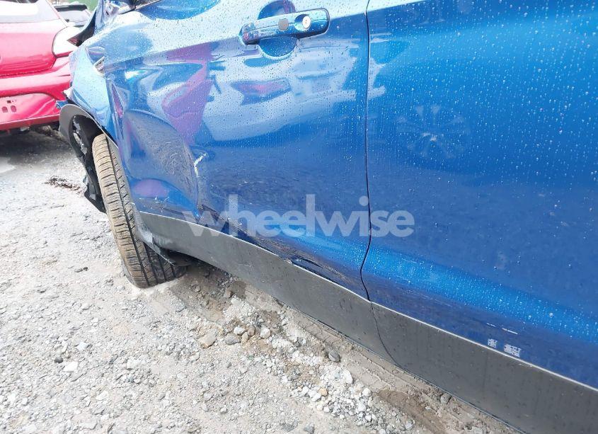 Photo 19 of 2019 Ford Escape SEL (VIN 1FMCU0HD4KUB93981)