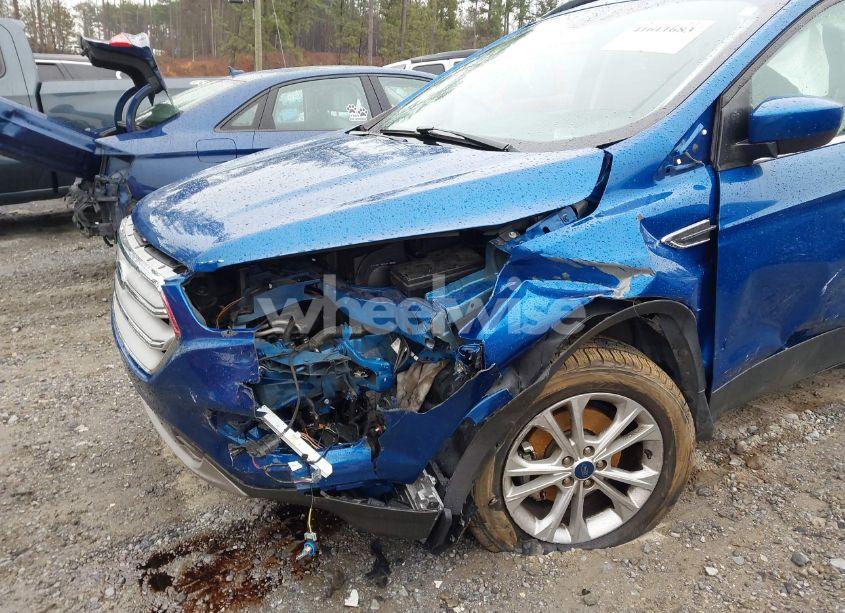 Photo 6 of 2019 Ford Escape SEL (VIN 1FMCU0HD4KUB93981)