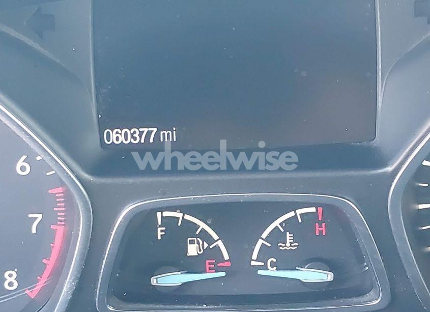 Photo 16 of 2018 Ford Escape SEL (VIN 1FMCU0HD5JUA10487)