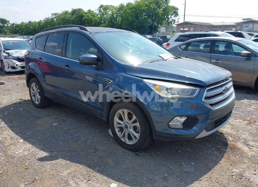 2018 Ford Escape SEL (VIN 1FMCU0HD5JUB08919) main photo