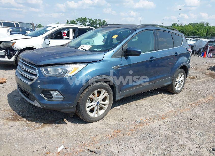 Photo 2 of 2018 Ford Escape SEL (VIN 1FMCU0HD5JUB08919)