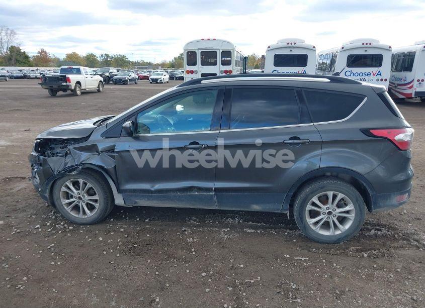 Photo 14 of 2018 Ford Escape SEL (VIN 1FMCU0HD5JUB89887)