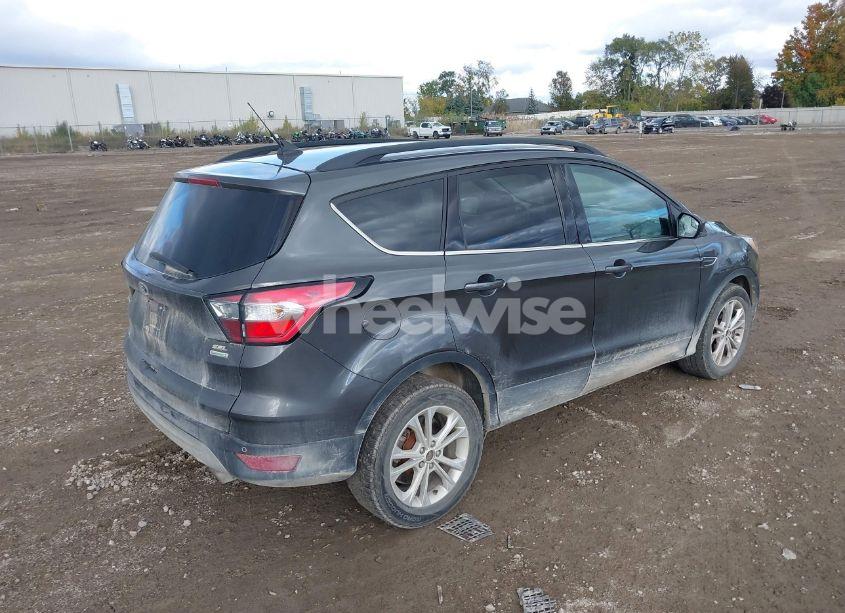Photo 4 of 2018 Ford Escape SEL (VIN 1FMCU0HD5JUB89887)