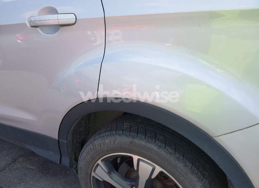 Photo 17 of 2018 Ford Escape SEL (VIN 1FMCU0HD5JUC44547)