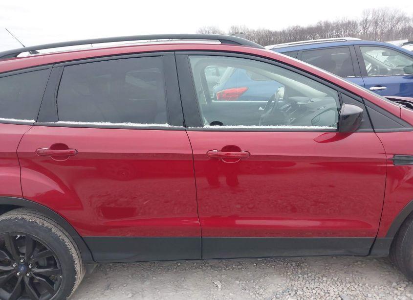 Photo 13 of 2018 Ford Escape SEL (VIN 1FMCU0HD5JUC56990)