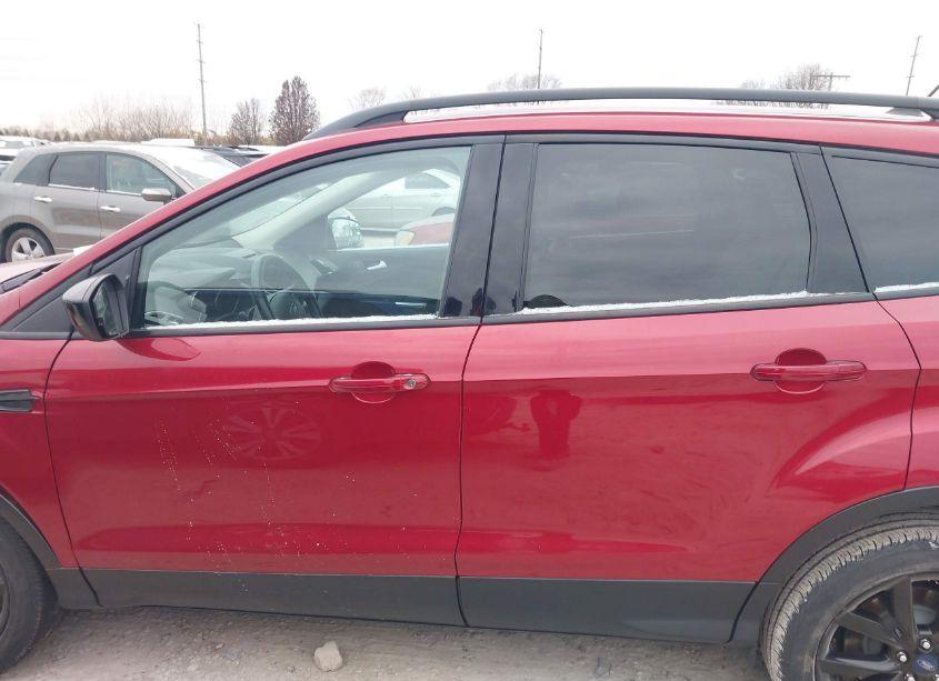 Photo 14 of 2018 Ford Escape SEL (VIN 1FMCU0HD5JUC56990)