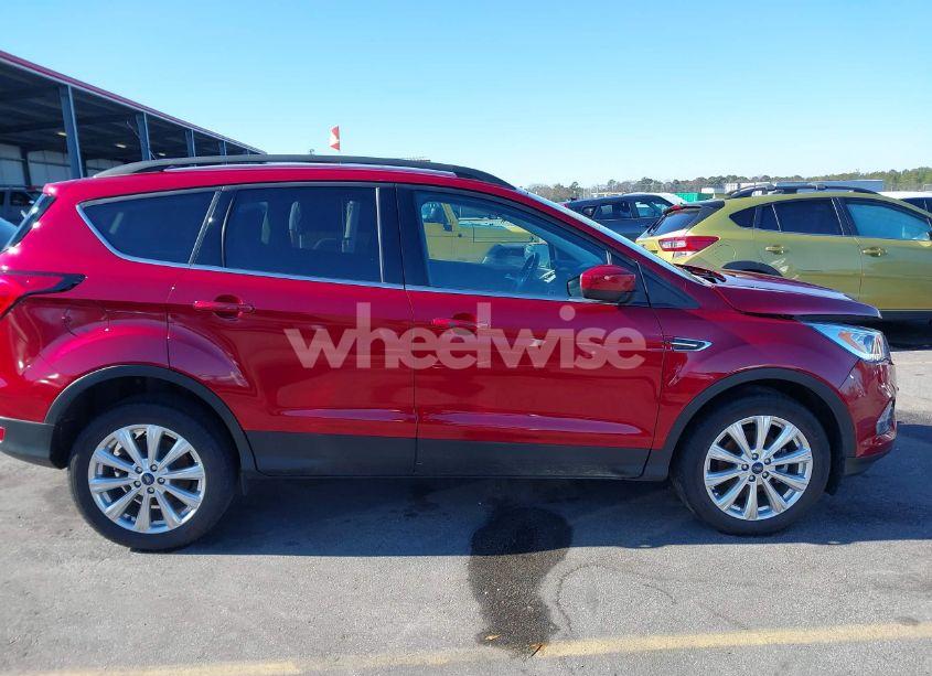 Photo 13 of 2019 Ford Escape SEL (VIN 1FMCU0HD5KUB93715)
