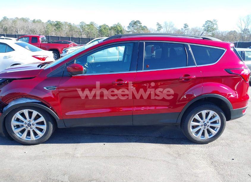 Photo 14 of 2019 Ford Escape SEL (VIN 1FMCU0HD5KUB93715)