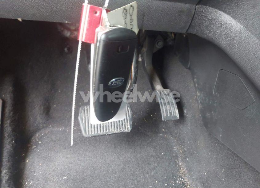 Photo 11 of 2019 Ford Escape (VIN 1FMCU0HD5KUC02221)