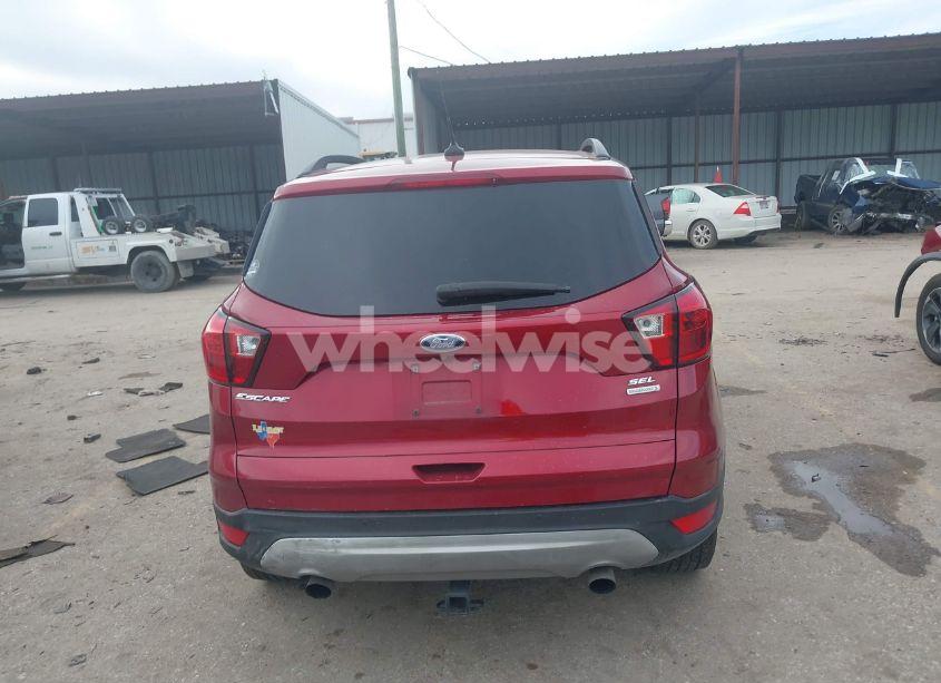 Photo 17 of 2019 Ford Escape (VIN 1FMCU0HD5KUC02221)
