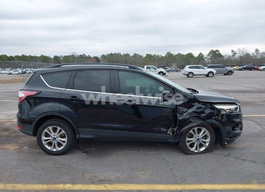 Photo 13 of 2018 Ford Escape SEL (VIN 1FMCU0HD6JUB03485)