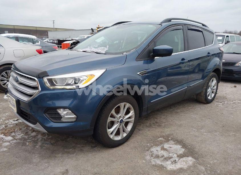 Photo 2 of 2018 Ford Escape SEL (VIN 1FMCU0HD6JUB59572)