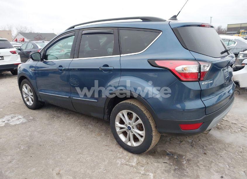 Photo 3 of 2018 Ford Escape SEL (VIN 1FMCU0HD6JUB59572)