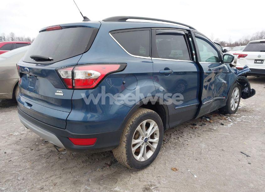Photo 4 of 2018 Ford Escape SEL (VIN 1FMCU0HD6JUB59572)