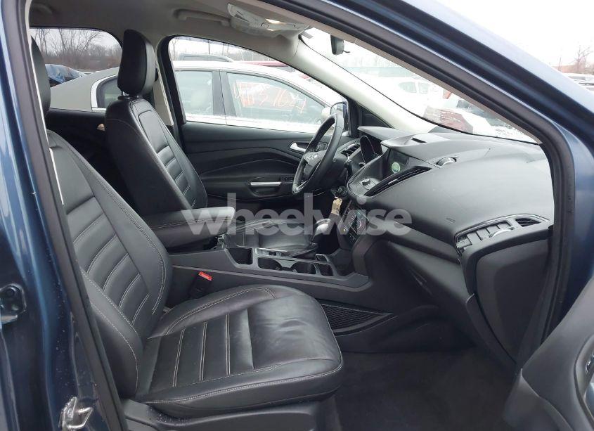 Photo 5 of 2018 Ford Escape SEL (VIN 1FMCU0HD6JUB59572)