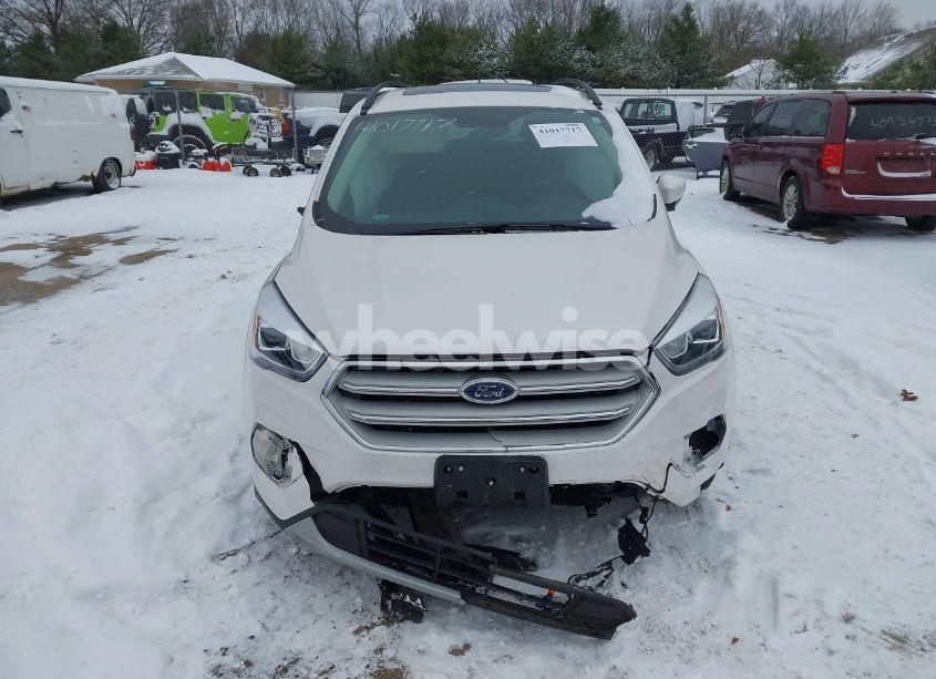Photo 12 of 2018 Ford Escape SEL (VIN 1FMCU0HD6JUB94922)