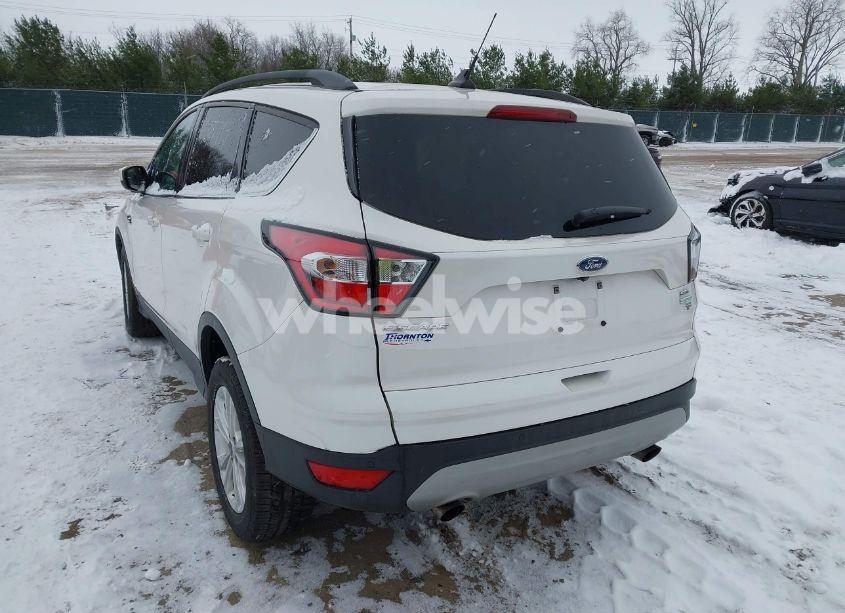 Photo 3 of 2018 Ford Escape SEL (VIN 1FMCU0HD6JUB94922)