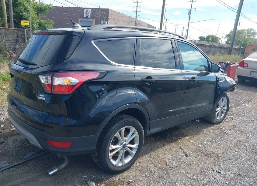 Photo 4 of 2018 Ford Escape SEL (VIN 1FMCU0HD7JUC71782)