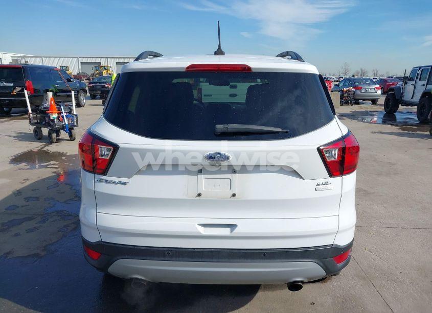 Photo 17 of 2019 Ford Escape (VIN 1FMCU0HD7KUA41211)