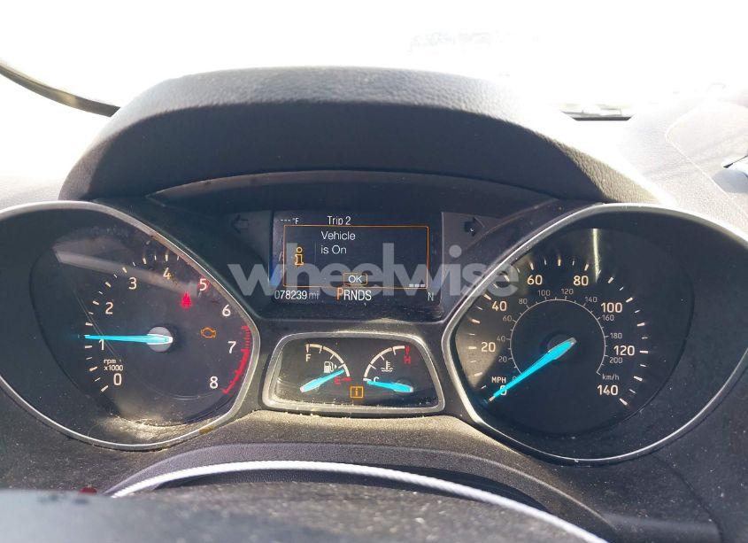 Photo 7 of 2019 Ford Escape (VIN 1FMCU0HD7KUA41211)