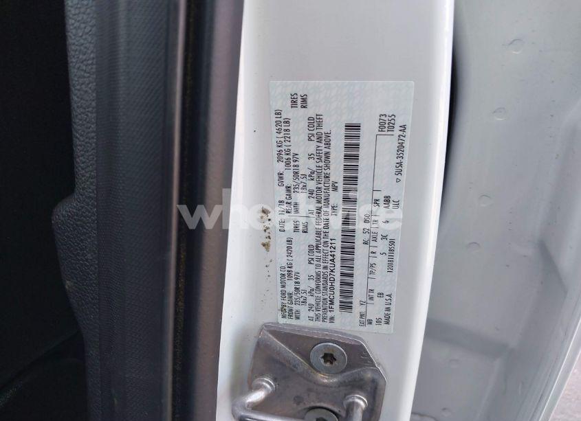 Photo 9 of 2019 Ford Escape (VIN 1FMCU0HD7KUA41211)