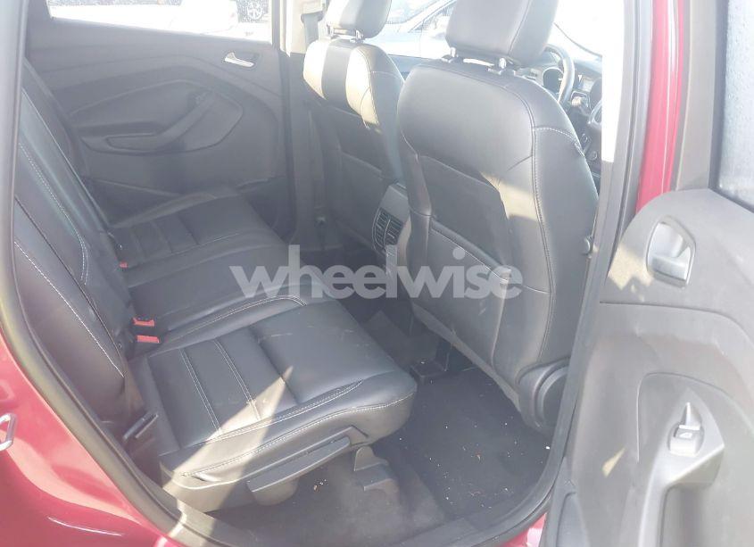 Photo 8 of 2019 Ford Escape SEL (VIN 1FMCU0HD7KUB20913)