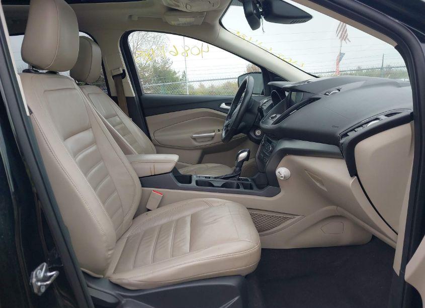 Photo 5 of 2018 Ford Escape SEL (VIN 1FMCU0HD8JUA75690)