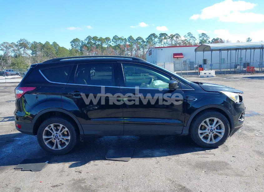 Photo 13 of 2018 Ford Escape SEL (VIN 1FMCU0HD8JUB20739)