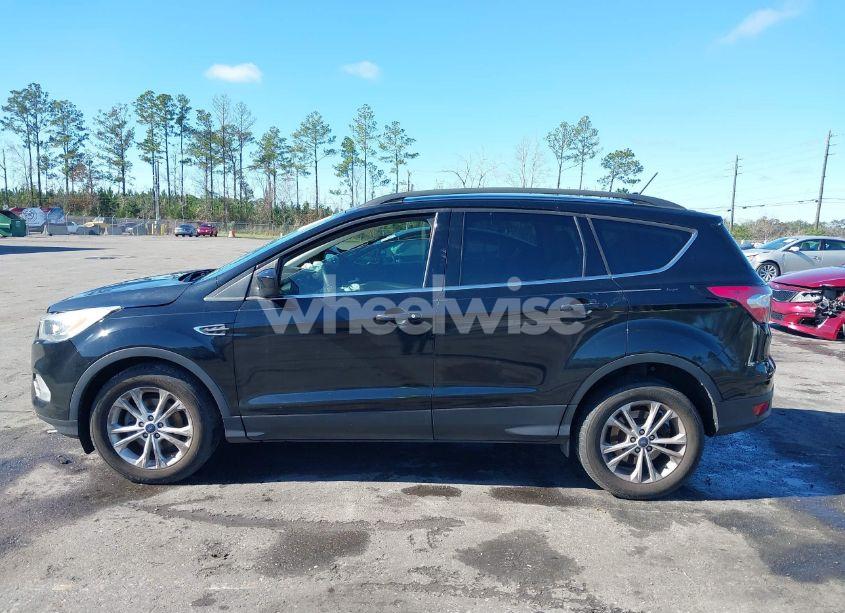 Photo 14 of 2018 Ford Escape SEL (VIN 1FMCU0HD8JUB20739)