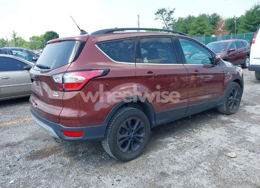 Photo 4 of 2018 Ford Escape SEL (VIN 1FMCU0HD8JUC68485)