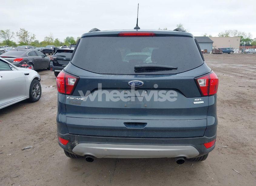 Photo 16 of 2019 Ford Escape SEL (VIN 1FMCU0HD8KUA95939)