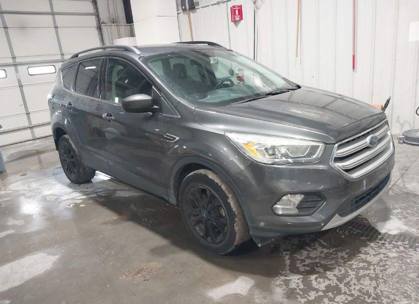 2018 Ford Escape SEL (VIN 1FMCU0HD9JUA70594) main photo