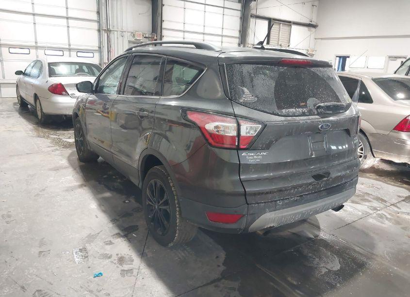 Photo 3 of 2018 Ford Escape SEL (VIN 1FMCU0HD9JUA70594)