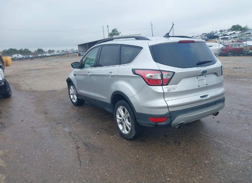 Photo 3 of 2018 Ford Escape SEL (VIN 1FMCU0HD9JUB04484)