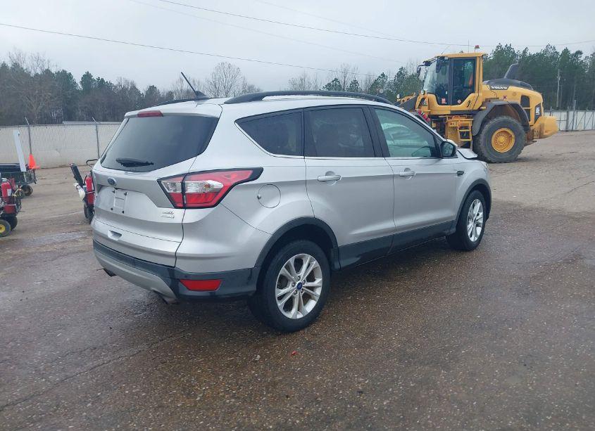 Photo 4 of 2018 Ford Escape SEL (VIN 1FMCU0HD9JUB04484)