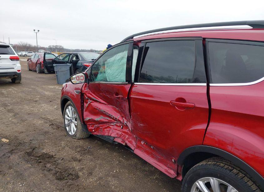 Photo 17 of 2019 Ford Escape SEL (VIN 1FMCU0HD9KUA92631)