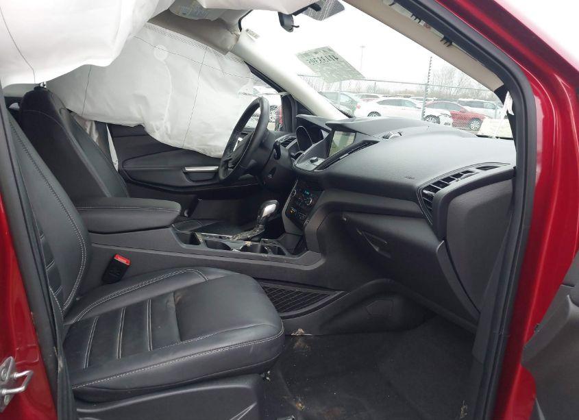 Photo 5 of 2019 Ford Escape SEL (VIN 1FMCU0HD9KUA92631)