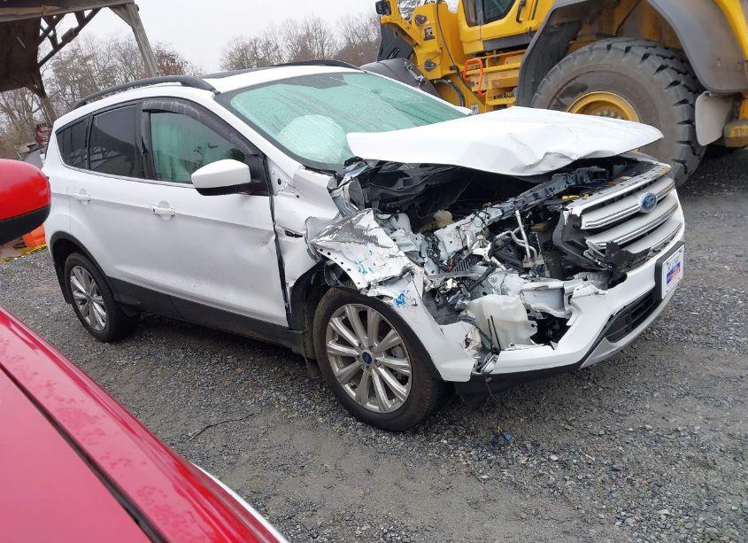 2019 Ford Escape SEL (VIN 1FMCU0HD9KUB74889) main photo