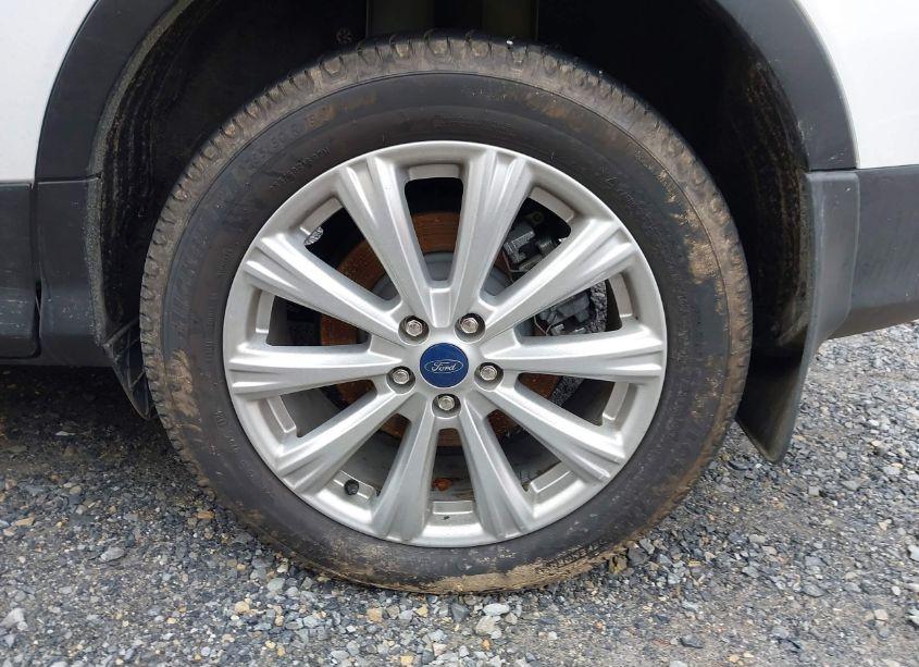 Photo 12 of 2019 Ford Escape SEL (VIN 1FMCU0HD9KUB74889)