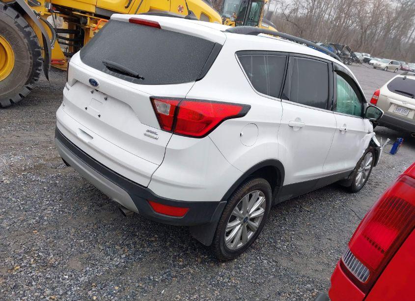 Photo 4 of 2019 Ford Escape SEL (VIN 1FMCU0HD9KUB74889)