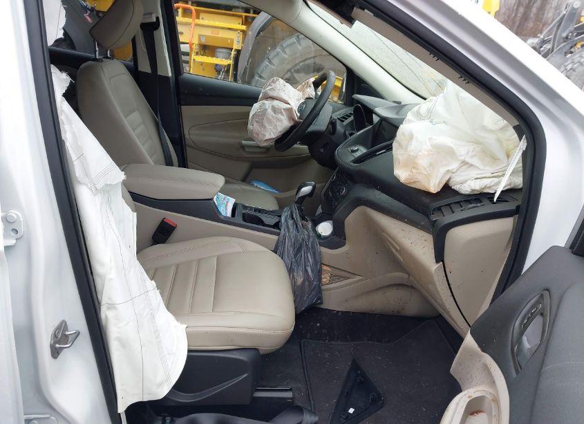 Photo 5 of 2019 Ford Escape SEL (VIN 1FMCU0HD9KUB74889)