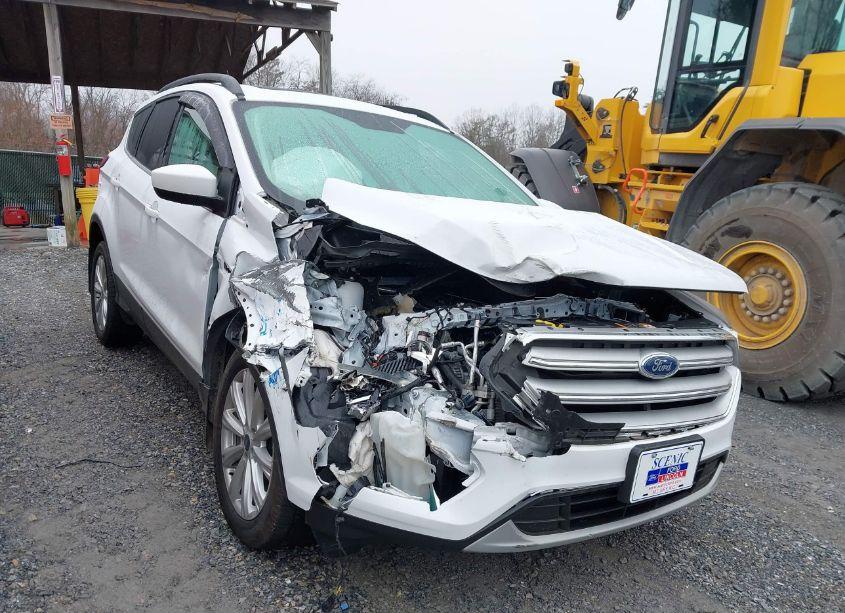 Photo 6 of 2019 Ford Escape SEL (VIN 1FMCU0HD9KUB74889)