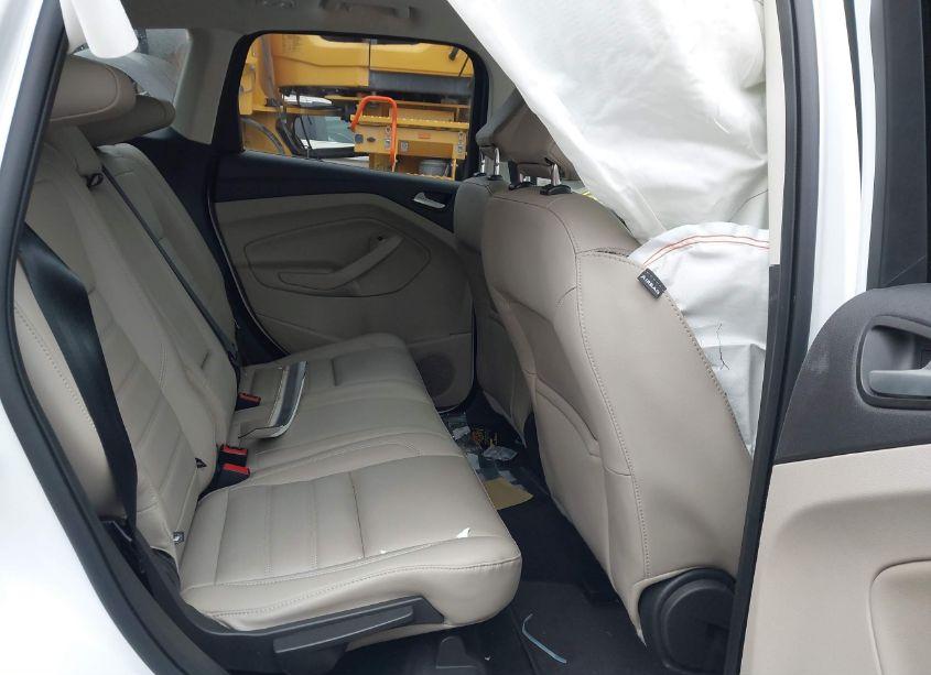 Photo 8 of 2019 Ford Escape SEL (VIN 1FMCU0HD9KUB74889)